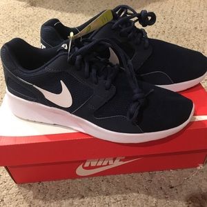 Brand new Nike Kaishis ‼️ NWT